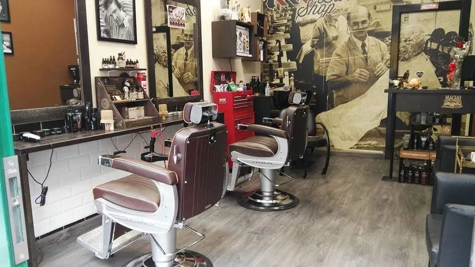 espacio de trabajo logo Noes Barber Shop