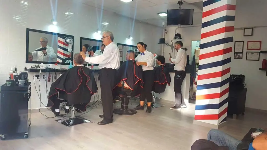 instalaciones Barberia Morales