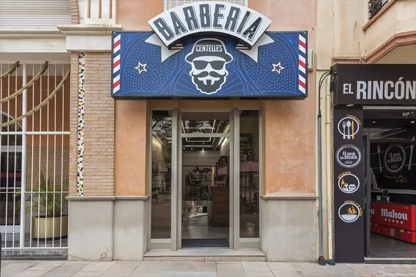 principal barberia centelles peluqueros