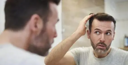 Cortes de pelo para disimular entradas: las técnicas más efectivas