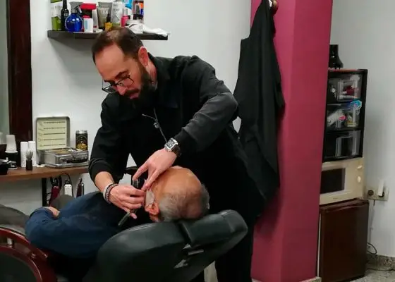 como trabajamos Rb Peluqueria Barber Shop