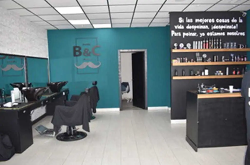 interna barba y cabello