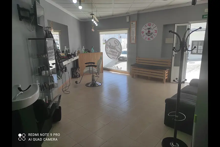 salon barberia salvi peluqueros