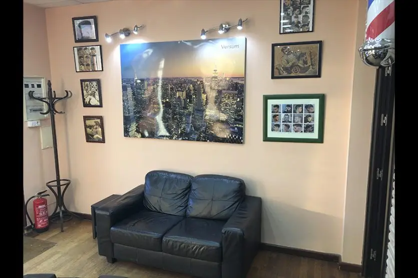 salon barrosa beach barber