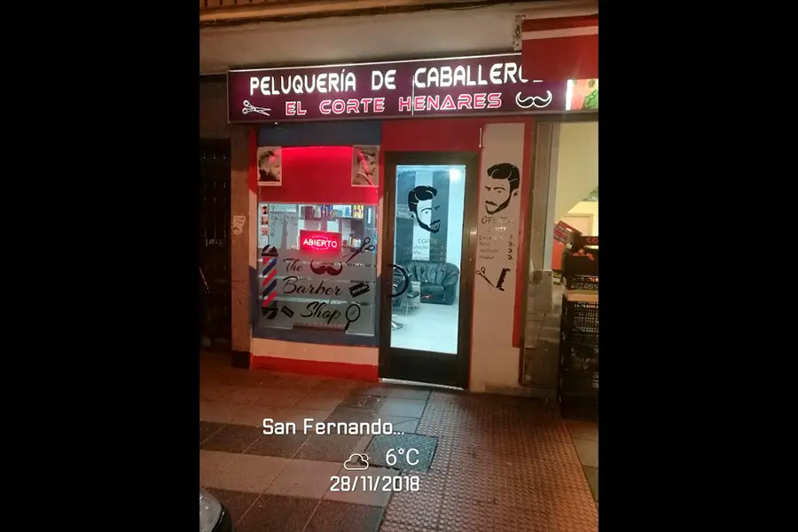 barberia caballeros el corte henares fachada