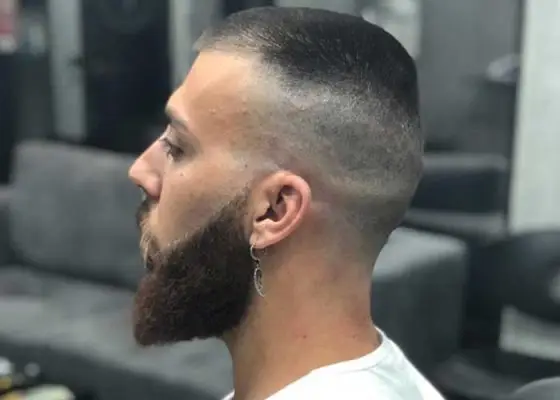 corte y barba barberia J Moreno