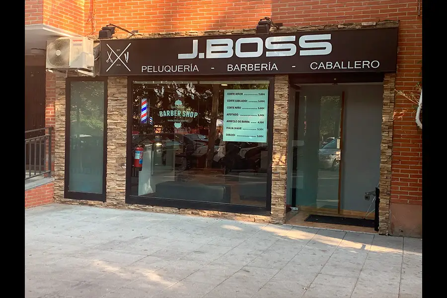 fachada barberia j boss
