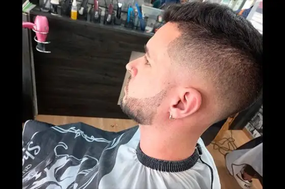 corte barba Peluquería Barbershop Johan degradado