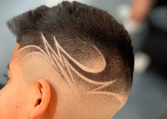 corte con diseño omega barbershop