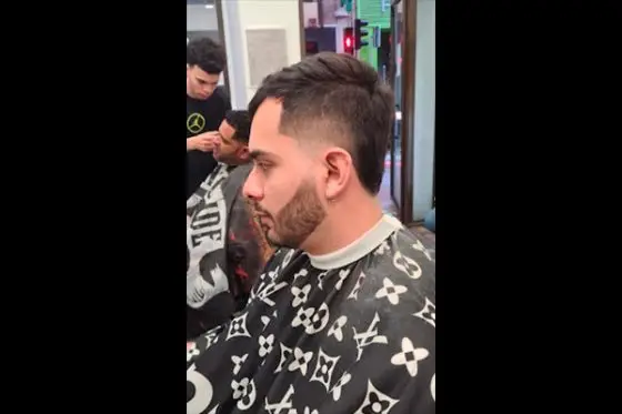 corte degrado perfilado barba
