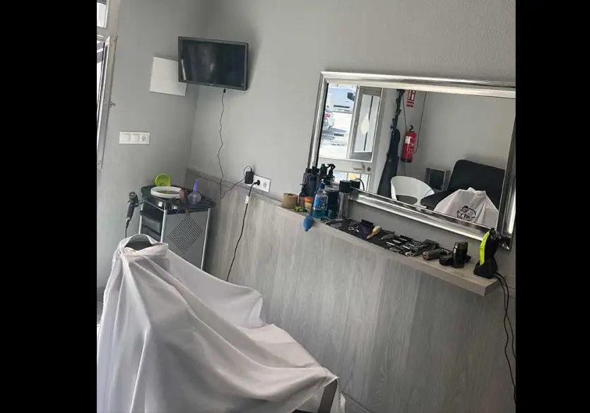 espacio de trabajo barberia montys