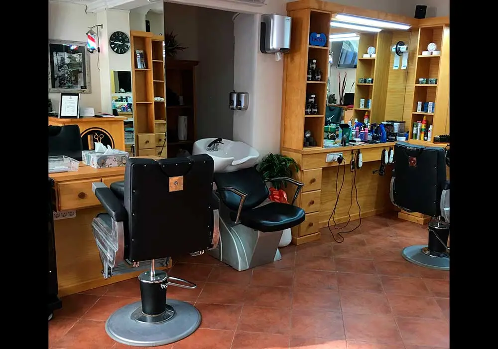 instalaciones Yen Barber Shop