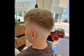 recorte cabello La barbería de Oro degradado