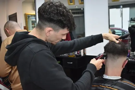 Corte Santa Paula Barber