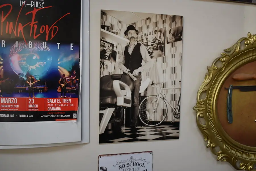Retrato newman barber shop old school