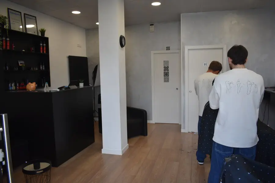 Instalaciones zambrana barberías puerto real