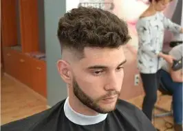 corte y barba barberia adrian mariscal puerto real