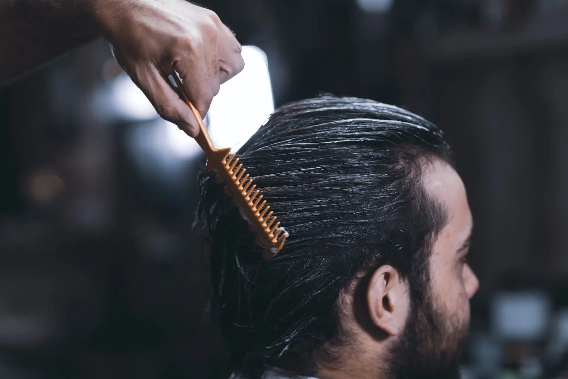Como dejar de tener el pelo graso hombres