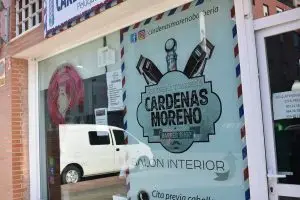 Fachada cardenas moreno barber shop