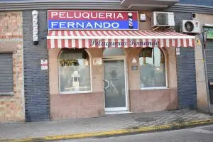 Fachada peluqueria fernando