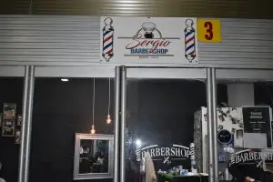 Fachada sergio barbershop