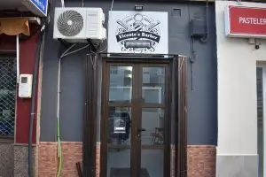 Fachada vicentes barber