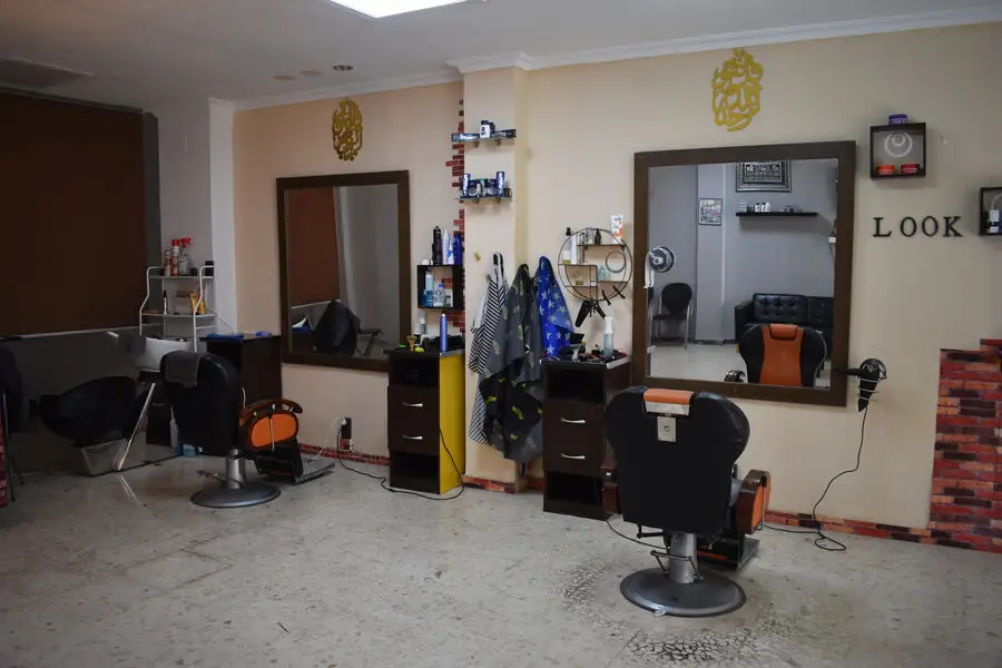 Interior la barberia look caballeros