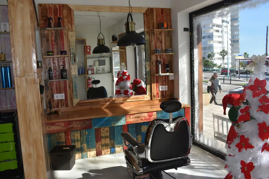 Interior sissi hair beauty