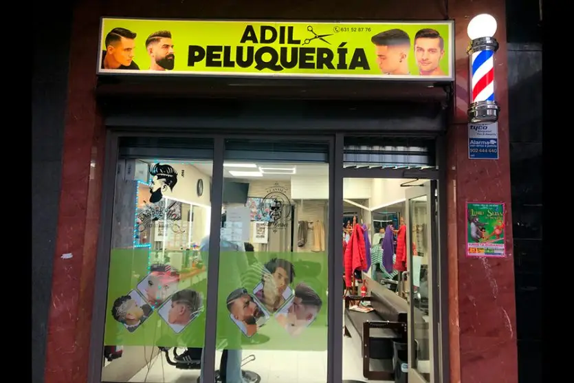 adil peluqueria facahada
