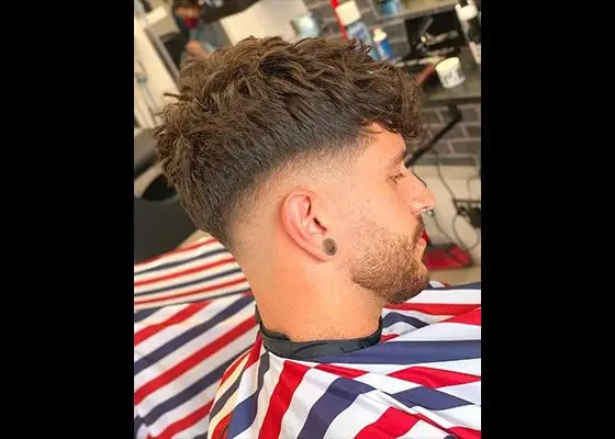 corte adulto plaza el agora barberia