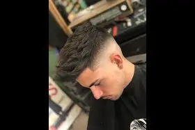 corte barber rockndroll peluqueros