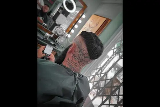 corte chemoustache peluqueros