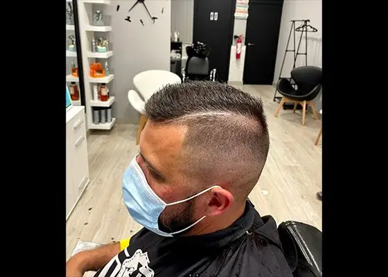 corte degradado bajito barberia