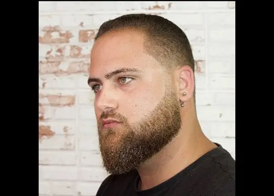 corte degradado barba perfilado