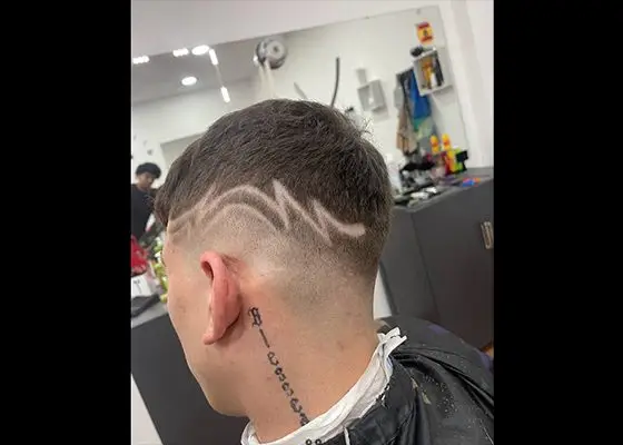 corte estilo zigzag