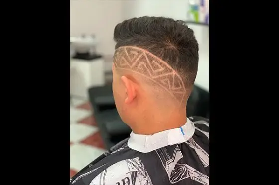 corte moderno jbt peluqueros