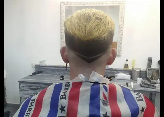 corte perfilado tinto