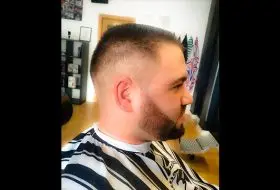corte rapado barba perfilada