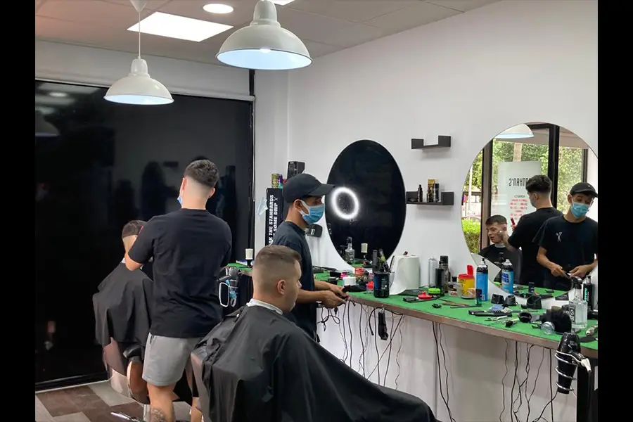 equipo barber nathan peluqueros