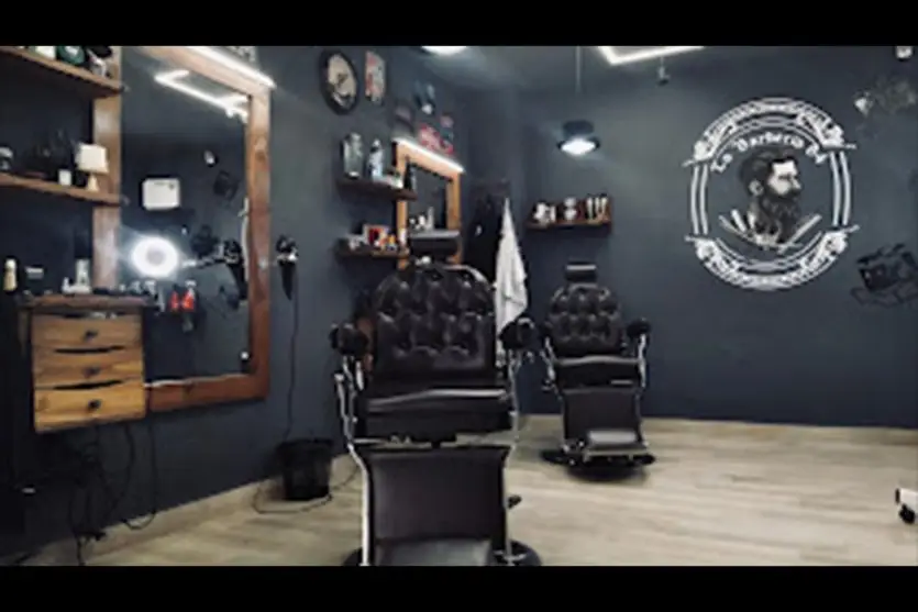 esapacio barberia interno corte