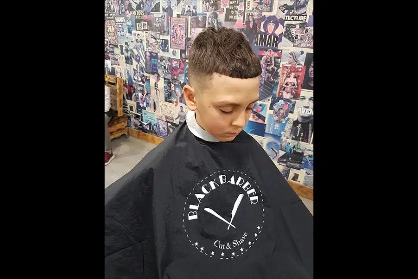 estilo barber black peluqueros