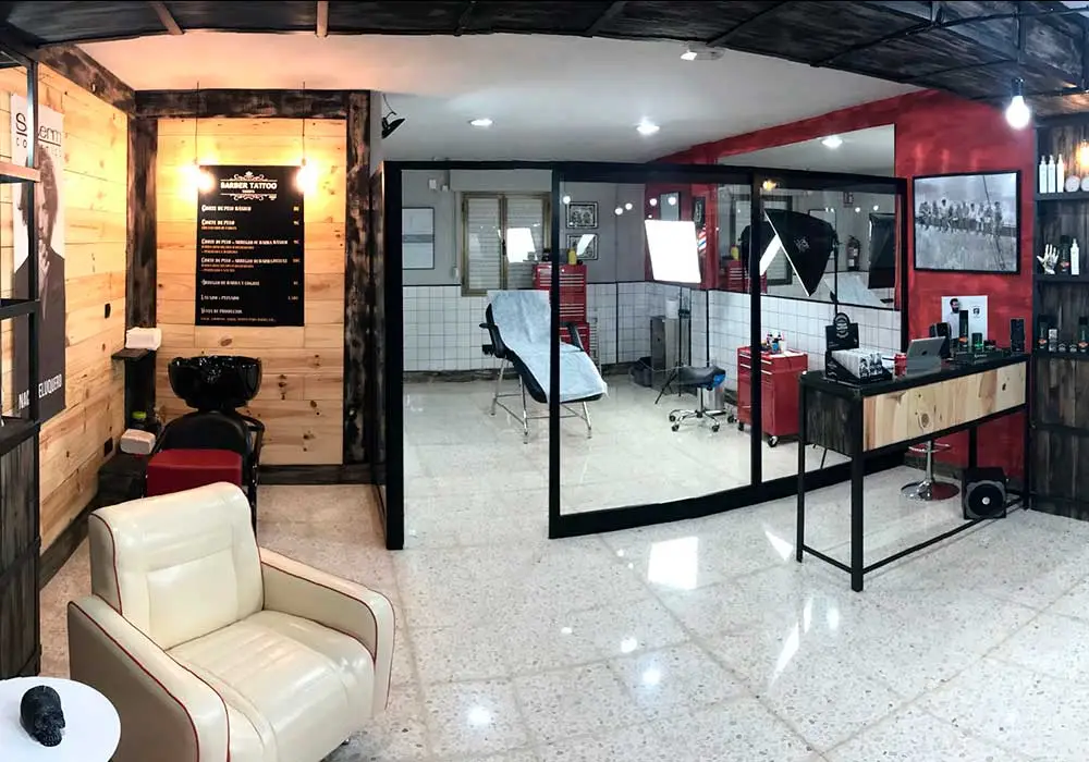 instalaciones Barber Tattoo Tarifa