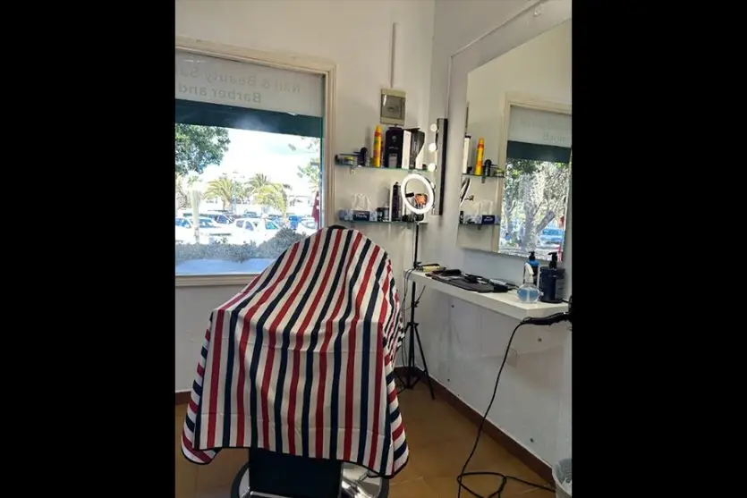interior barber sidi