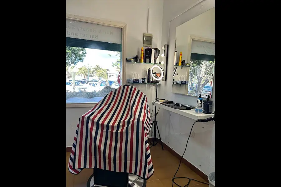 interior barber sidi