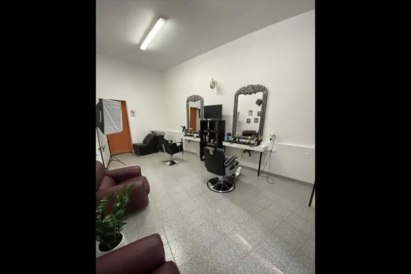 interior barberia mister t
