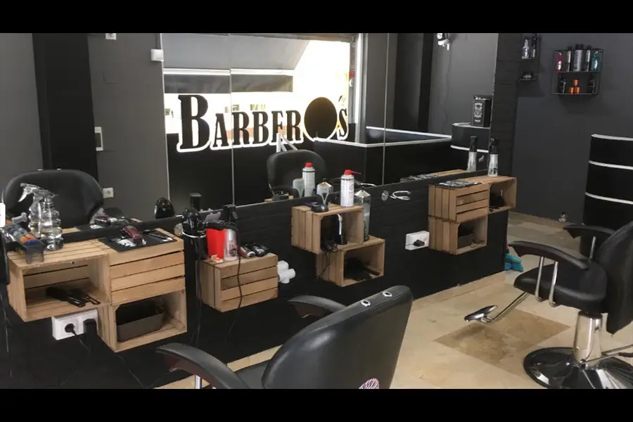 interiores barberos luis montoto