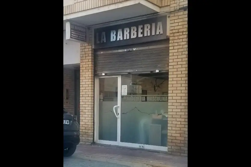 pricnipales barberia la fachada