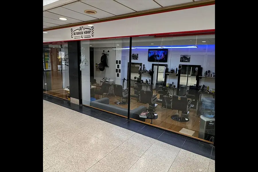 principal externo jjs barbershop