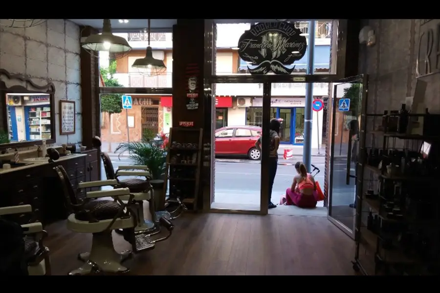 principal interior barberia