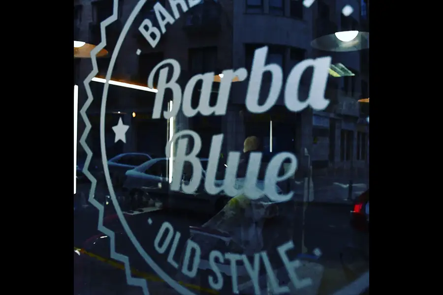 principal logo barba blue